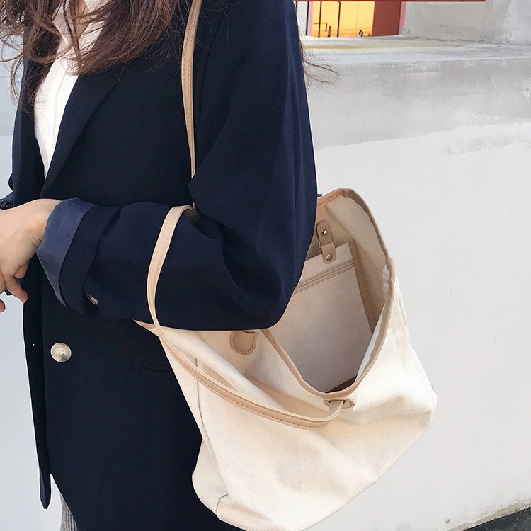 大容量 斜め掛け 帆布 ショルダーバッグ