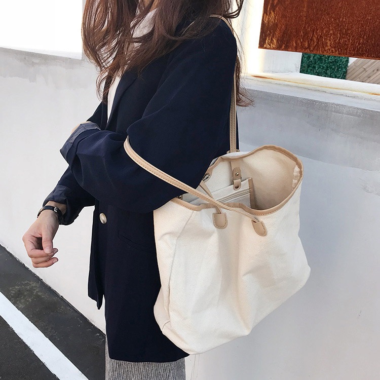 大容量 斜め掛け 帆布 ショルダーバッグ