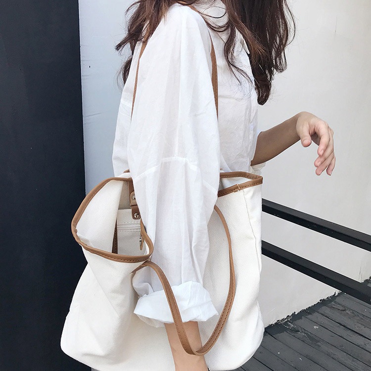 大容量 斜め掛け 帆布 ショルダーバッグ