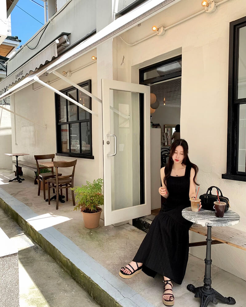 刺繍入りティアード マーメイド ロングワンピース