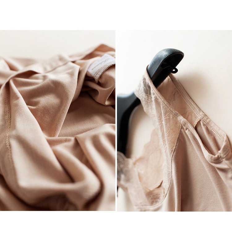 スカラップレース Vネックタンクトップ