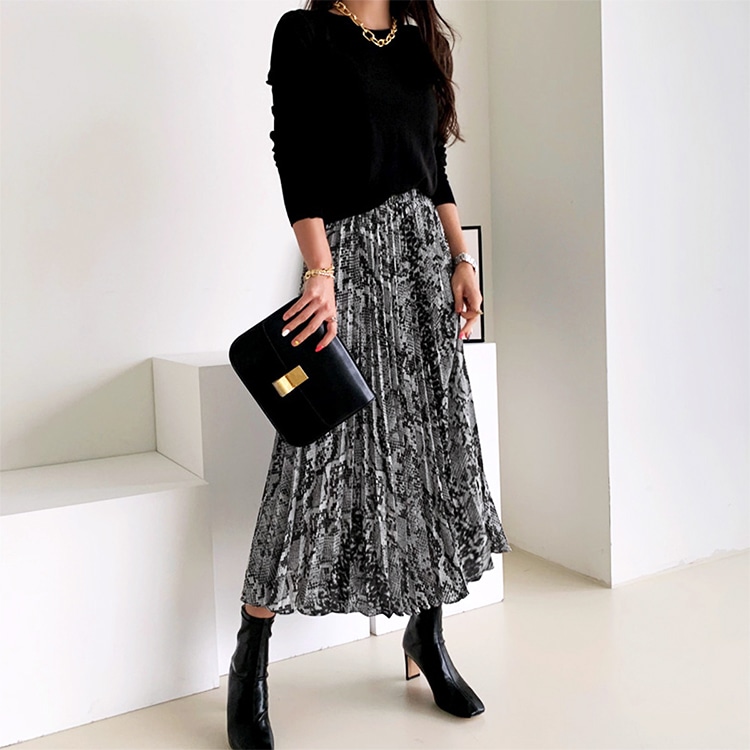 パイソン柄 ひょう柄 ロング丈 プリーツスカート