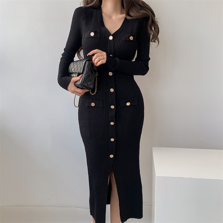 タイトフィット ミモレ丈 フロントボタン ニットワンピース