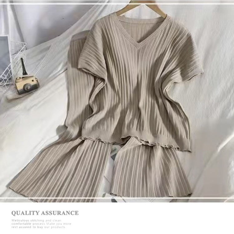 フレンチスリーブ ワイドパンツ プリーツニット ガウチョ セットアップ