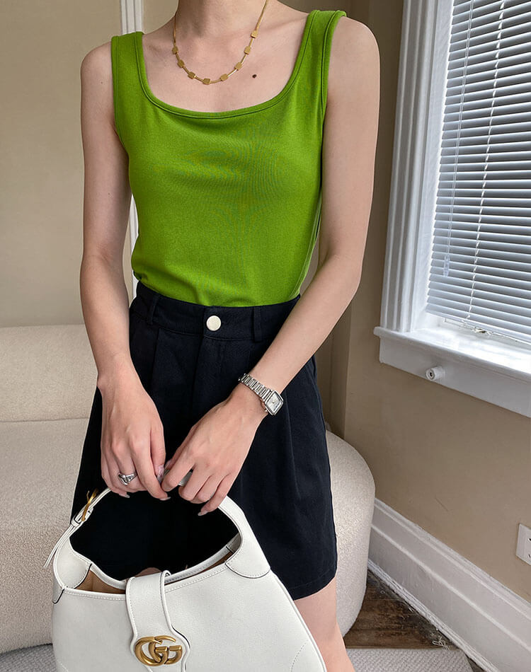 スクエアネック 幅広肩紐 タンクトップ