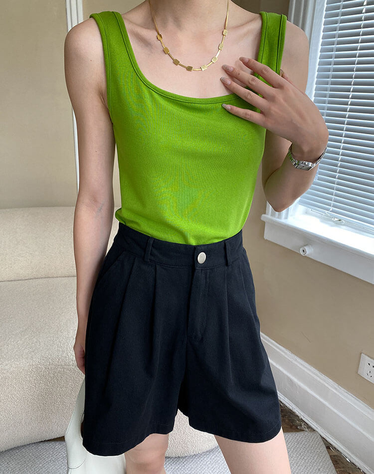 スクエアネック 幅広肩紐 タンクトップ