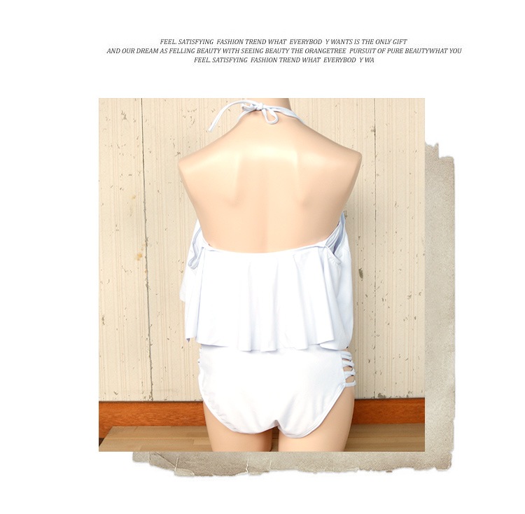 ホルターストラップ付 幅広フリルのオフショルダービキニ