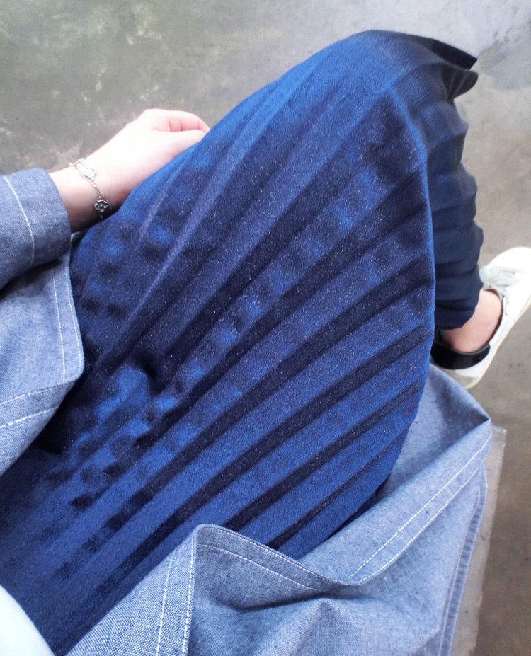 フィッシュテールが個性的なプリーツスカート