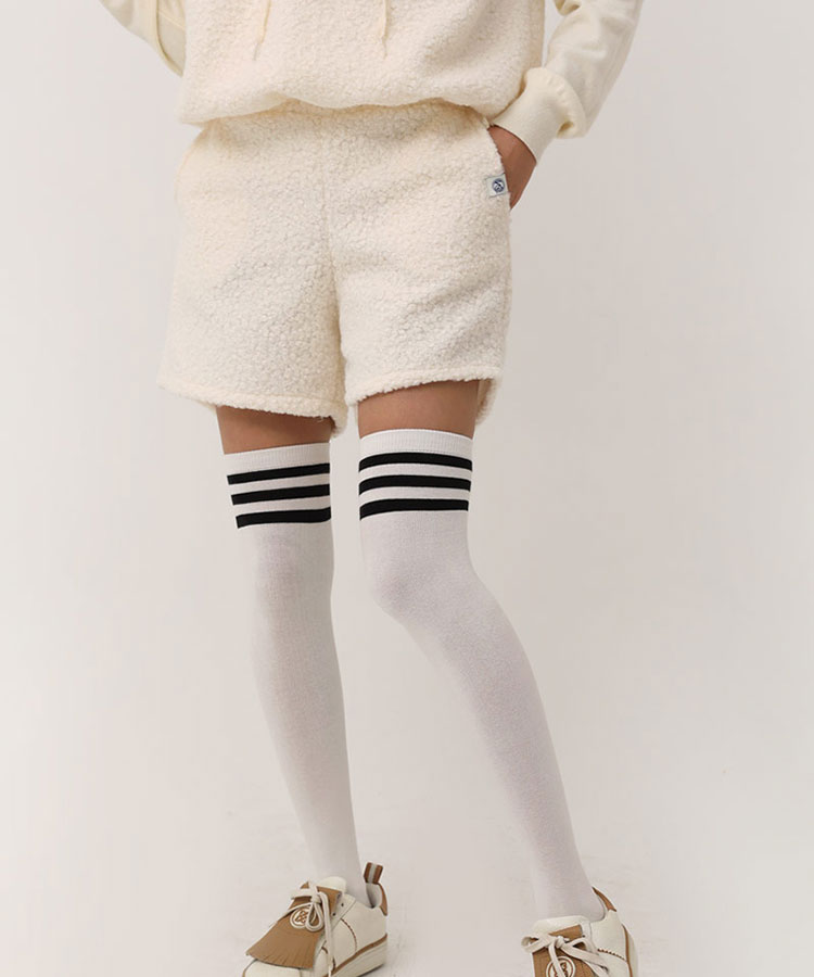 シンプルでかわいい ボア ショートパンツ 韓国ゴルフウェア