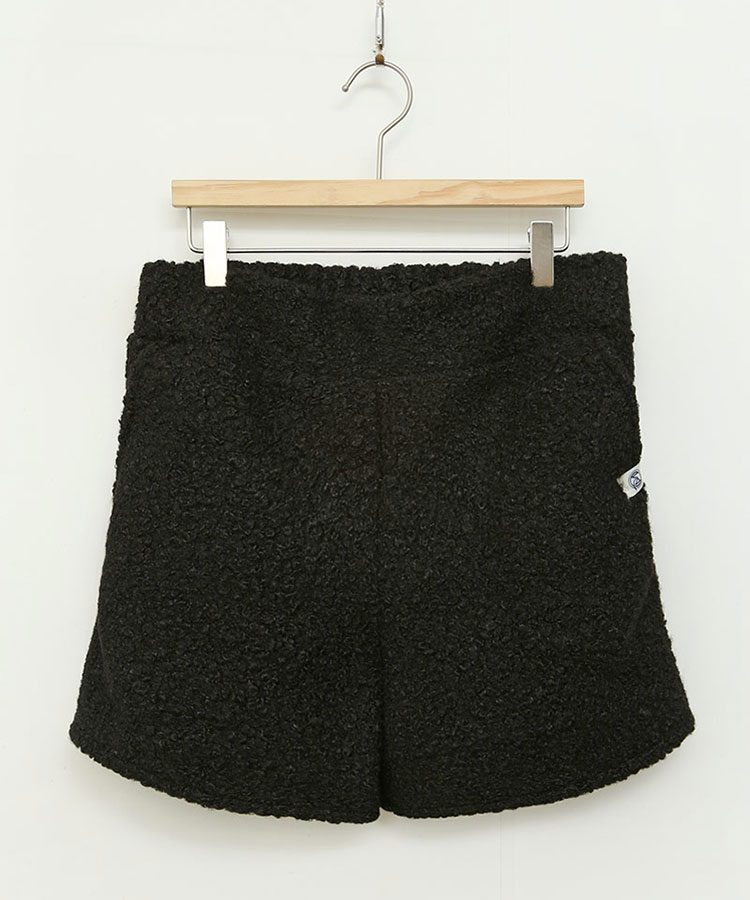 シンプルでかわいい ボア ショートパンツ 韓国ゴルフウェア