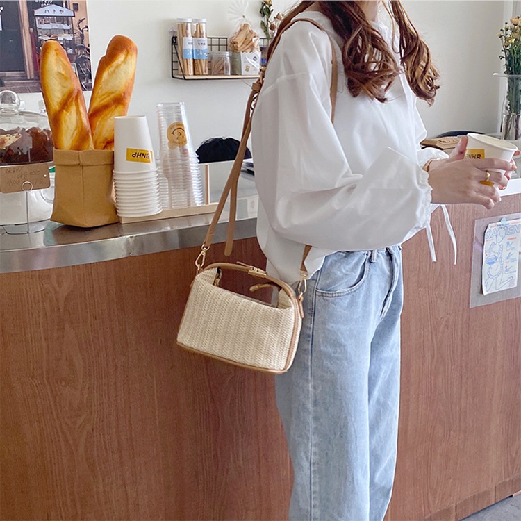 2WAY コロッとかわいい かご編み ミニバッグ