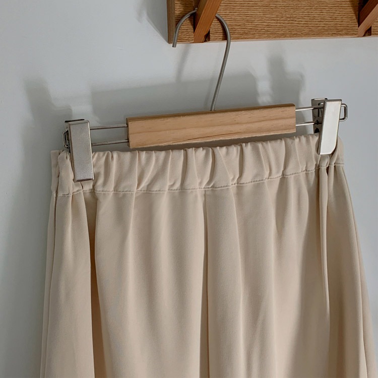 フェミニン Aライン 膝丈スカート