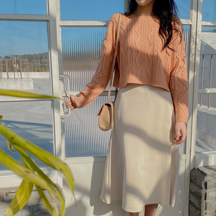 フェミニン Aライン 膝丈スカート