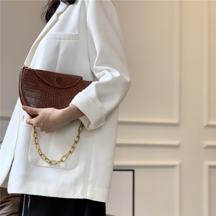 クロコダイル柄 半月型 チェーンバッグ