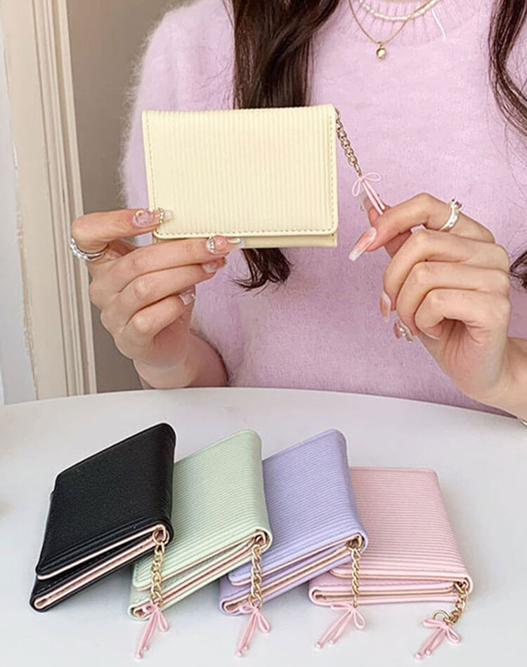 リボンチャーム付　三つ折り ミニ財布

