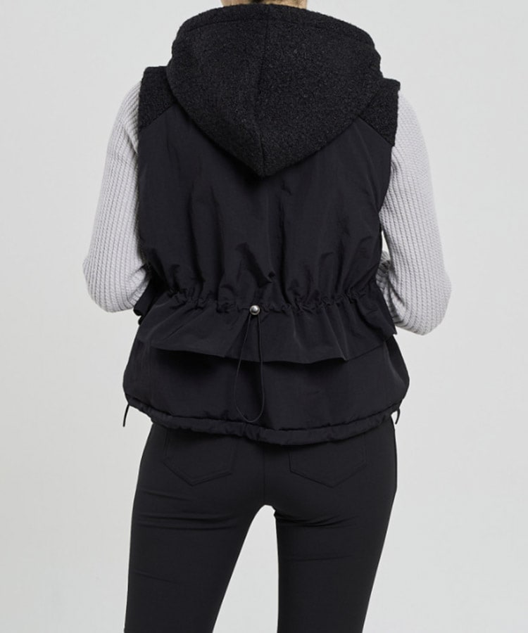 フード付き ボア切り替え ベスト 韓国ゴルフウェア

