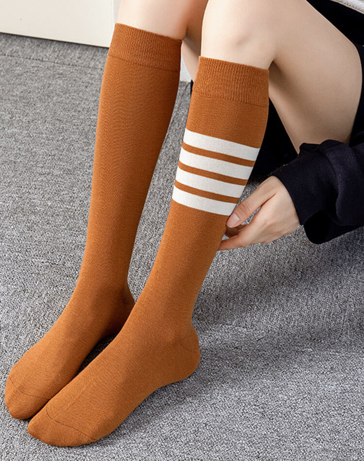 韓国 ライン 引き締め ハイソックス ゴルフ

