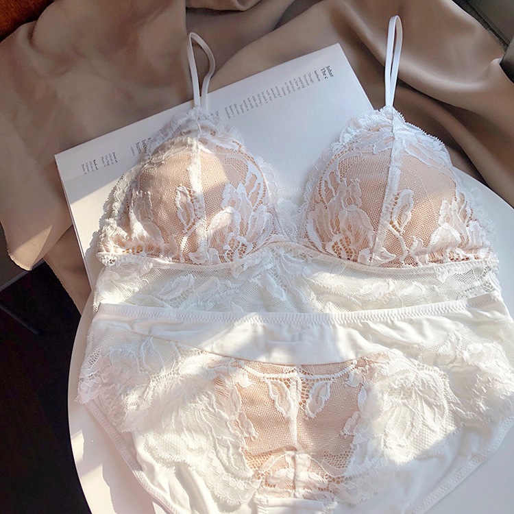 ノンワイヤー レースブラ 上下セット