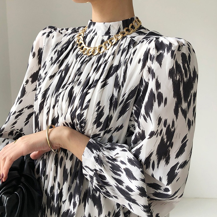 モックネック Aライン 膝丈 プリーツ ワンピース