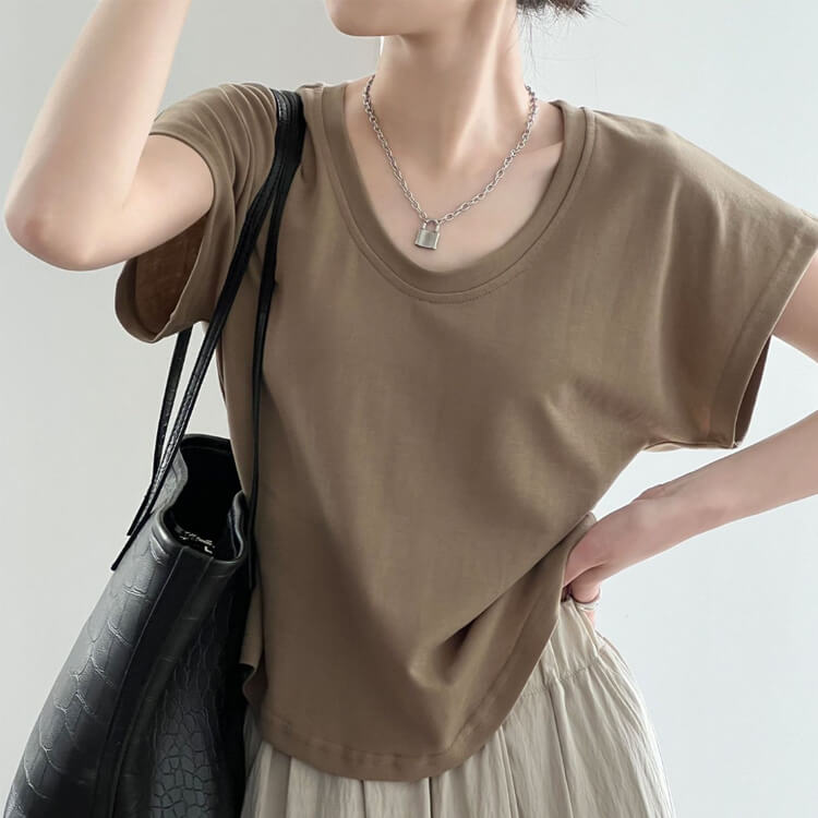 ドルマン袖 ゆったり Uネック 半袖 Tシャツ