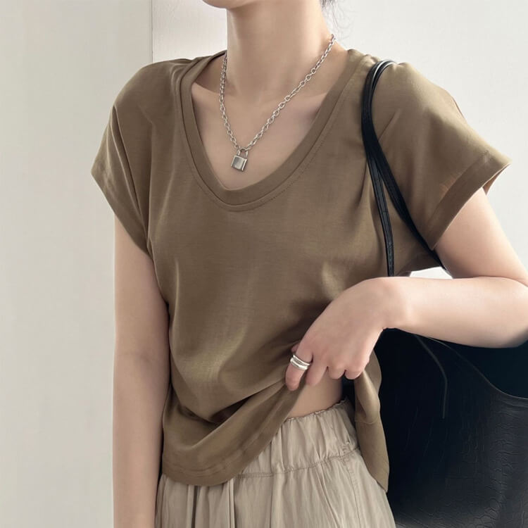 ドルマン袖 ゆったり Uネック 半袖 Tシャツ