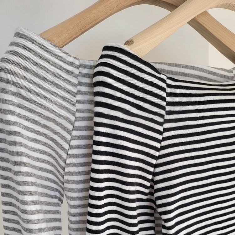 ボーダー柄 オフショルダー 長袖 Tシャツ