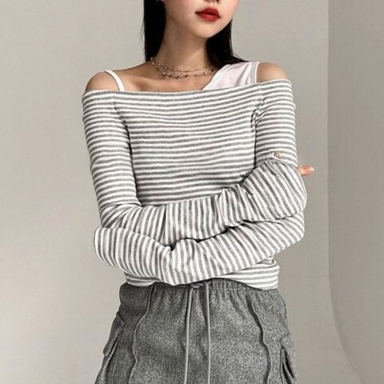 ボーダー柄 オフショルダー 長袖 Tシャツ