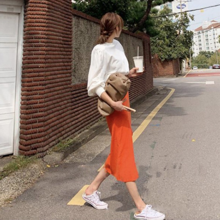 深スリット タイトライン ミモレ丈 ニットスカート