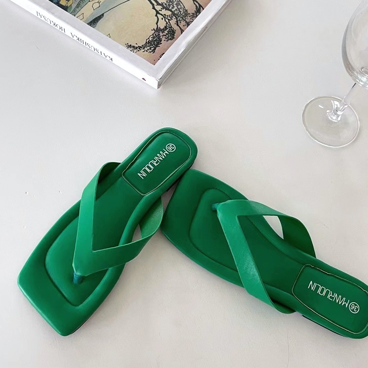 スクエアトゥ フラット トングサンダル