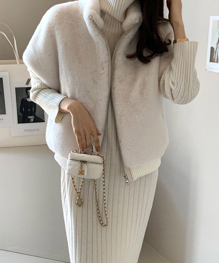 ハイネック ジップアップ 半袖 ファーベスト

