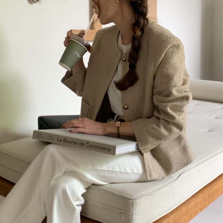 INGEBORG カネコイサオ ノーカラーツイードジャケット パール金
