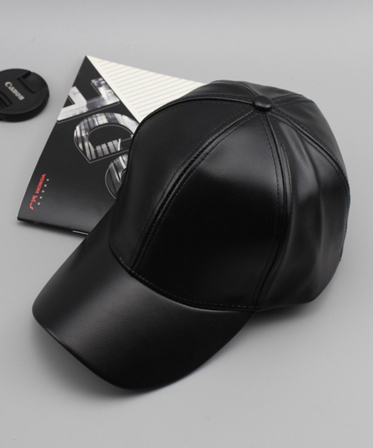 シンプル レザー ベースボール キャップ