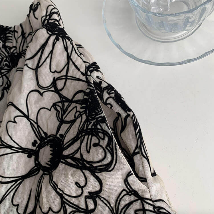 Ａライン 花柄刺繍 ミモレ丈 スカート