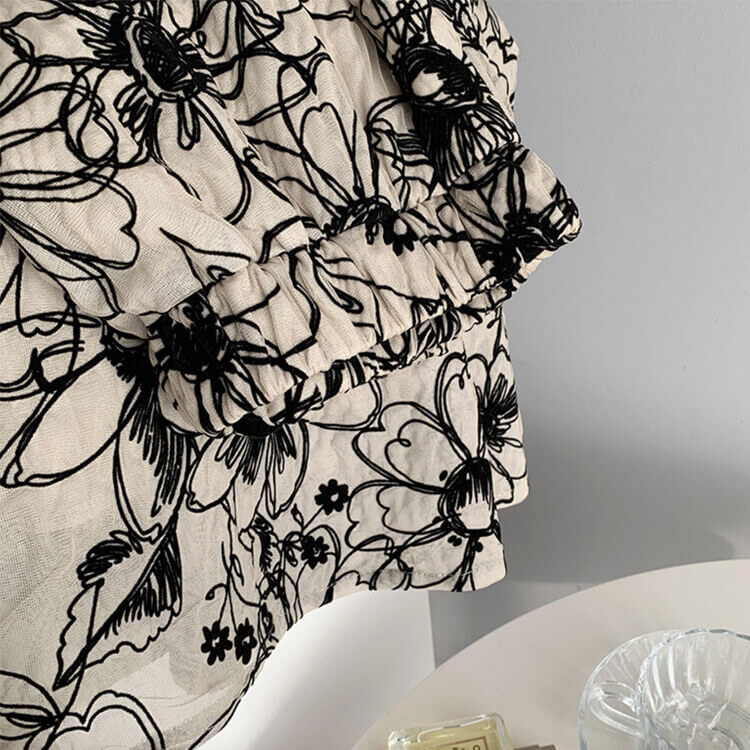 Ａライン 花柄刺繍 ミモレ丈 スカート