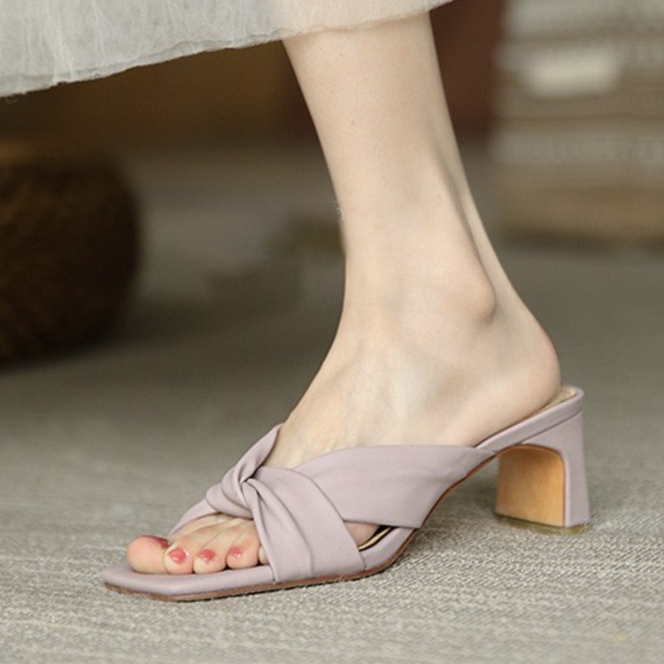 パウダーカラー クロスベルト スクエアトゥ ミュール