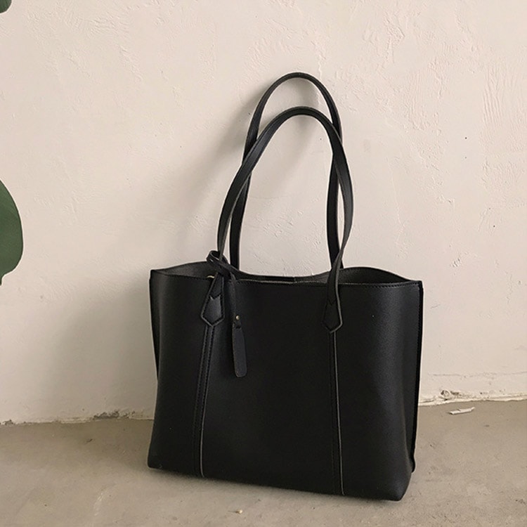 スクエア型 シンプル 大容量 トートバッグ