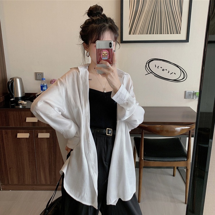 ツヤ感 サテン 長袖 ブラウス