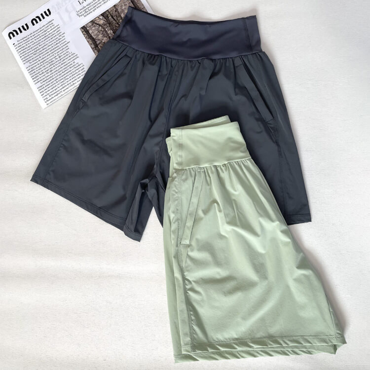 スポーツウエア ポケット付き 五分丈 ショートパンツ