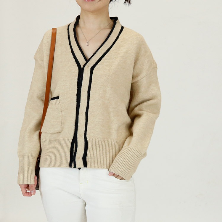 ショート丈 ニットカーディガン