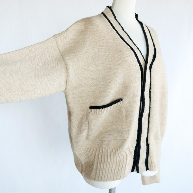 ショート丈 ニットカーディガン