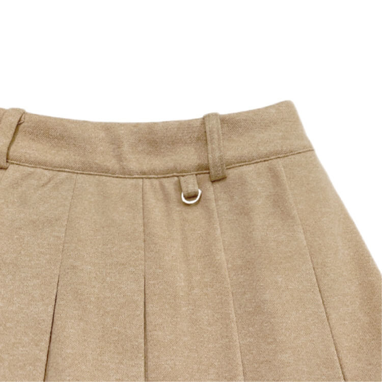 Malbon レディース ゴルフ速乾スカート カーキ Malbon Golf（マルボンゴルフ）の「MALBON GOLF LOGO SKIRT ロゴ