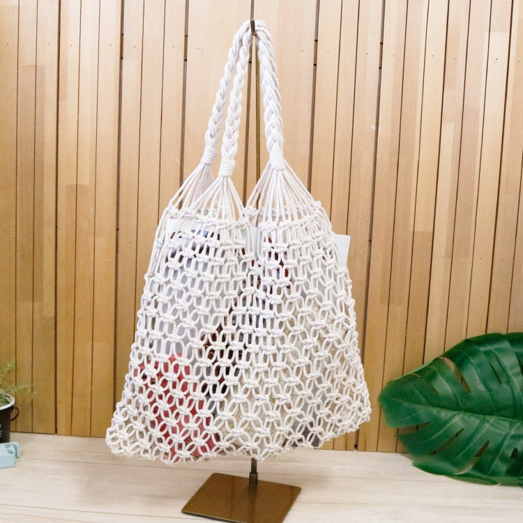 カジュアルな手編みコットンネットバッグ