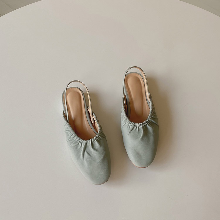 ラウンドトゥ シャーリング ローヒールサンダル