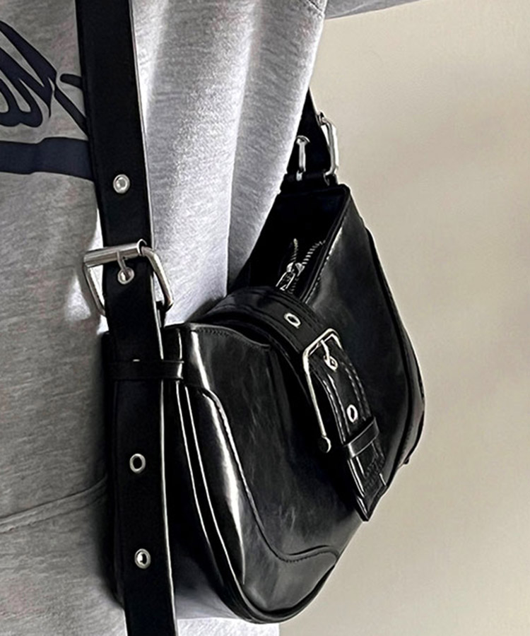 バックル 斜めがけ ミニ ショルダーバッグ