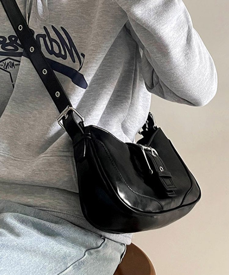 バックル 斜めがけ ミニ ショルダーバッグ