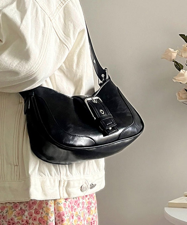 バックル 斜めがけ ミニ ショルダーバッグ