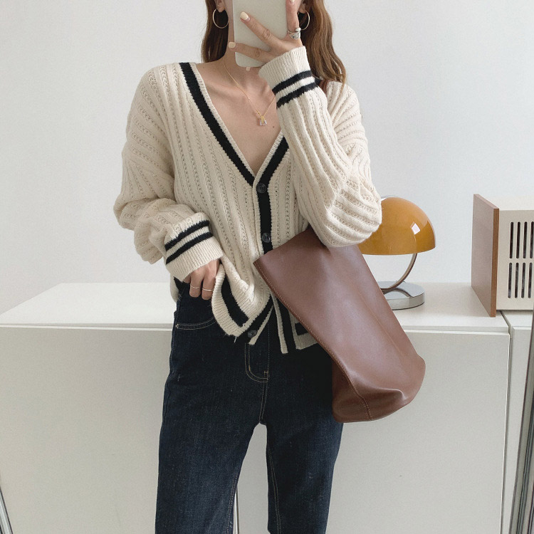 Vネック バイカラー ニットカーディガン