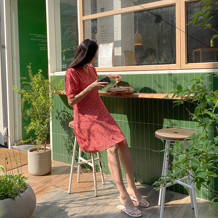 華奢ひも ツイスト ビーチサンダル