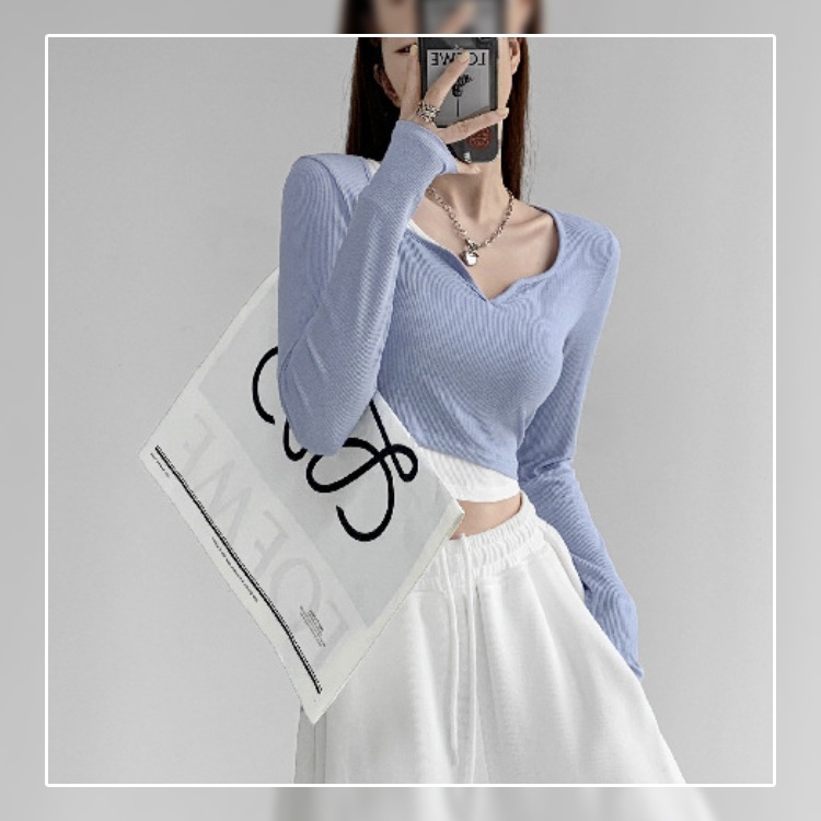 へそ出し キーネック レイヤード風 長袖Tシャツ