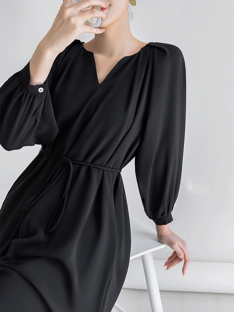 シンプル キーネック ミモレ丈 ゆったり ワンピース